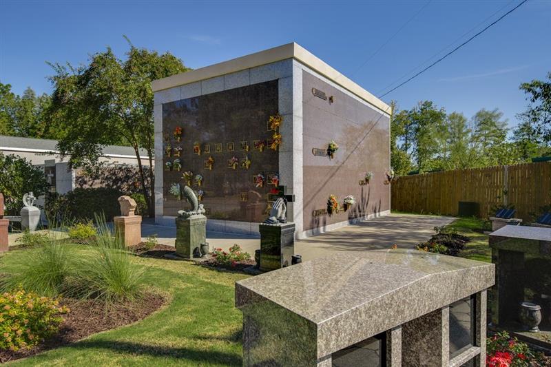 Woodridge Memorial Park